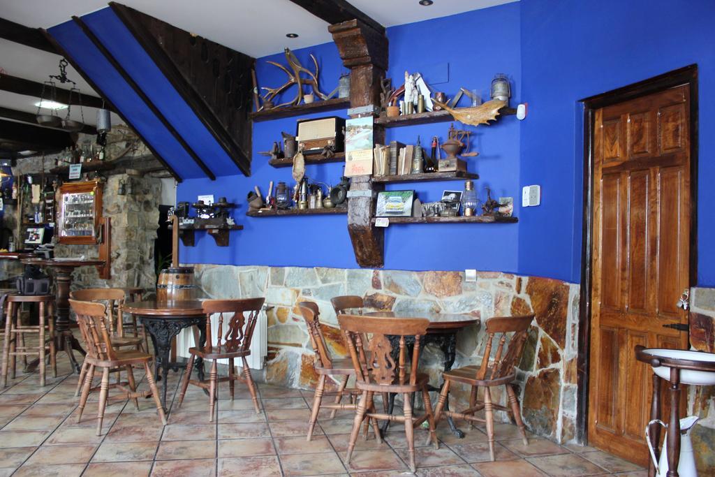 تينيو Hotel Asador Rindion المظهر الخارجي الصورة